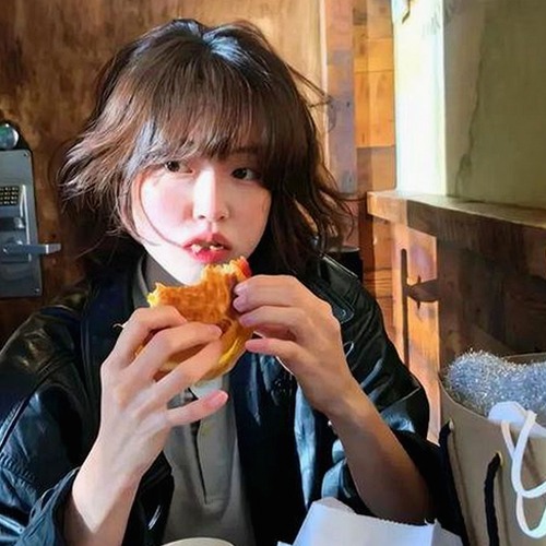 揭秘娱乐圈大瓜：舞步风波与男星黑料网曝背后真相