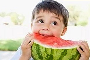 体操冠军吴柳芳陷恋爱丑闻，昔日荣耀与当下争议交织